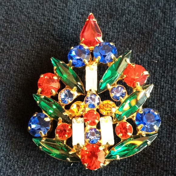 Vintage New Christmas Tree Brooch - Picture 2 of 6